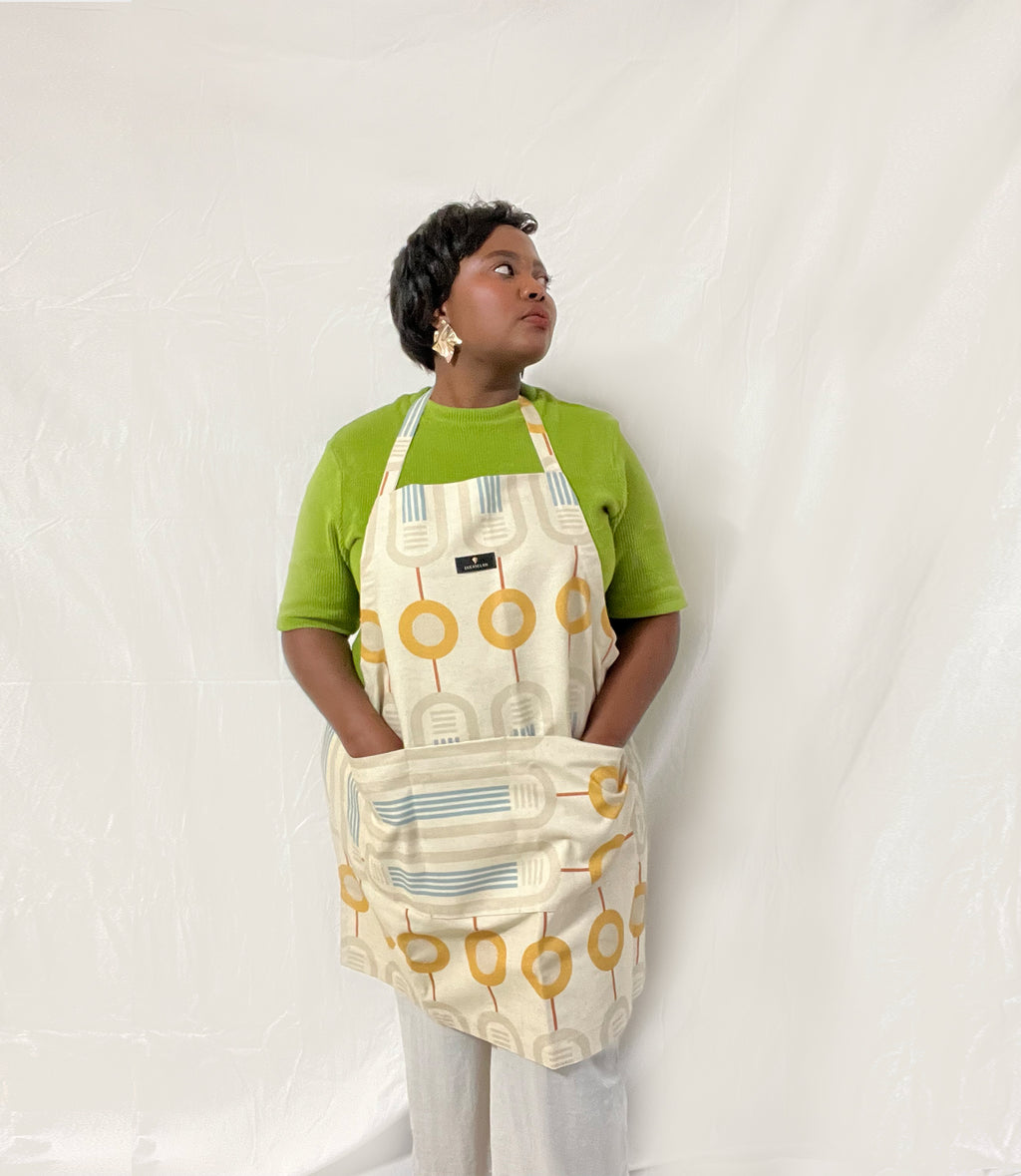 HAPPINESS - Apron - Lulasclan