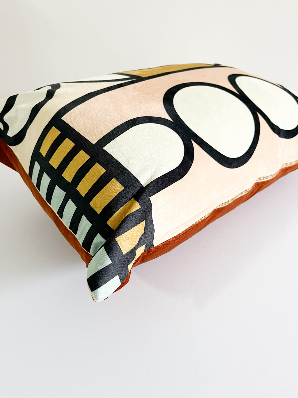 LUMI - Velvet Throw Pillow