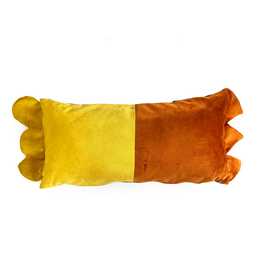 ZAARIAH - Throw Pillow