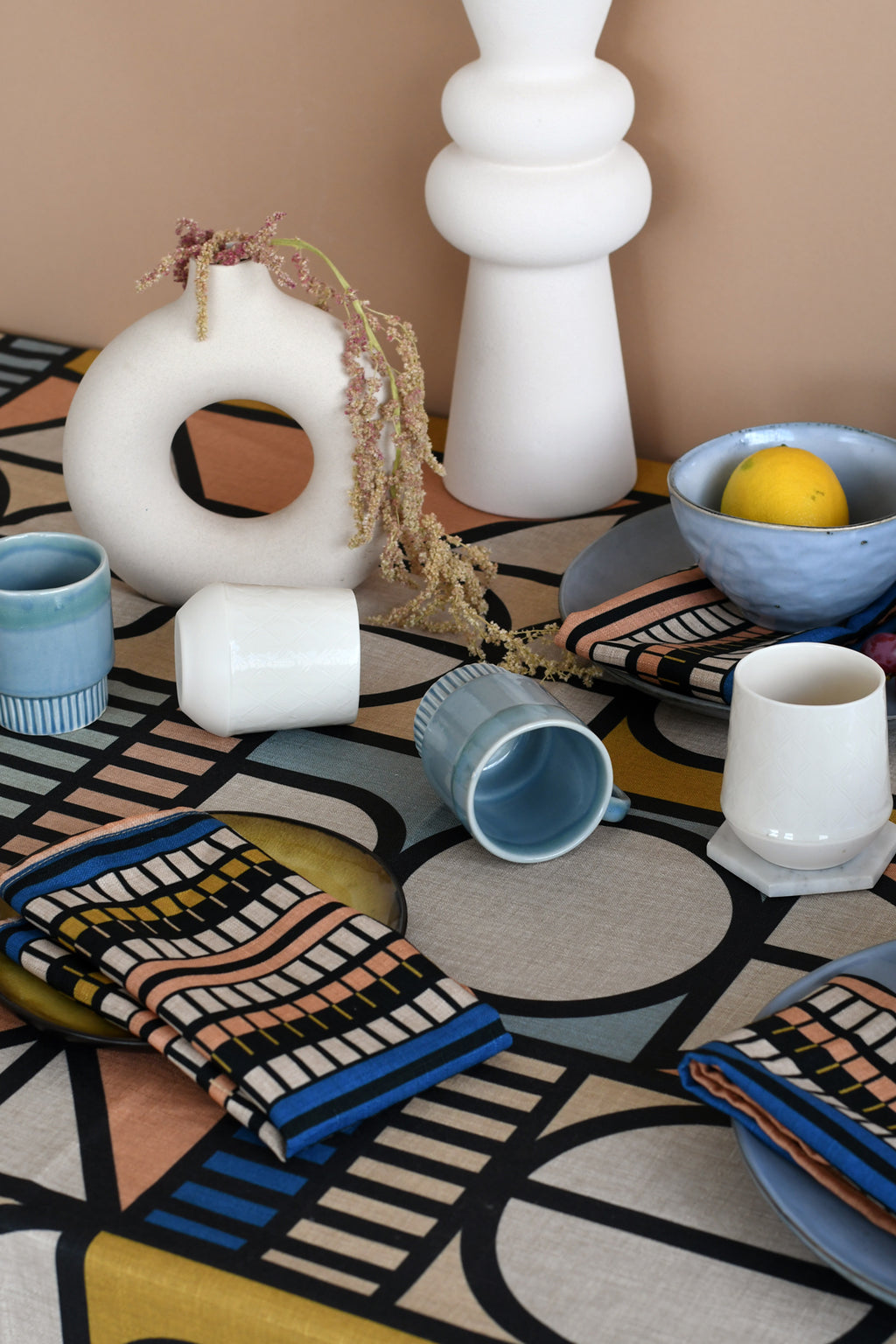 Legae Joy - Linen Table Cloth